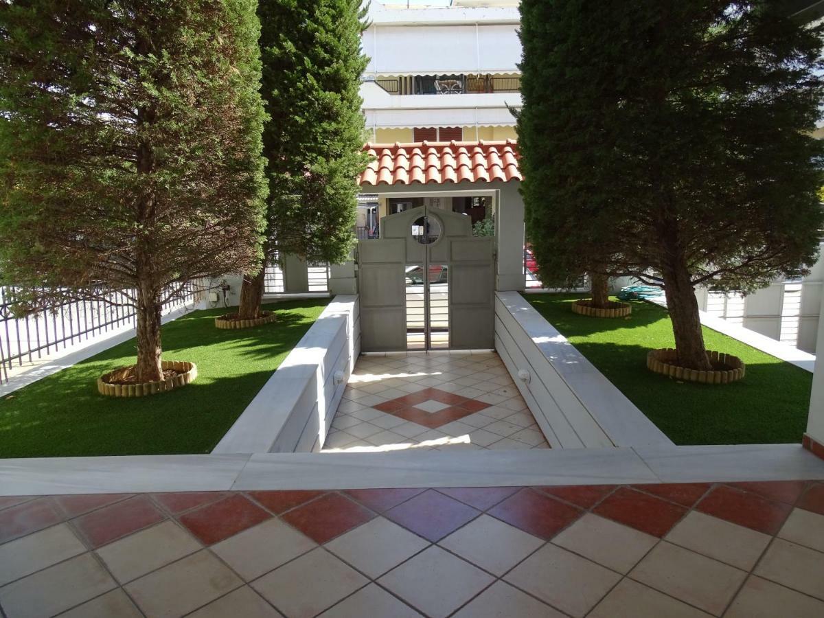 Dreamy Studio With Private Garden Athens Exterior photo